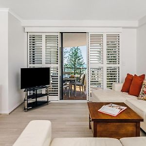 Three-Bedroom Apartment Ocean View