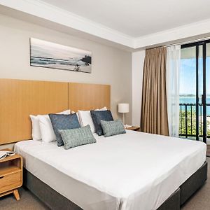 Two-Bedroom Apartment Ocean View